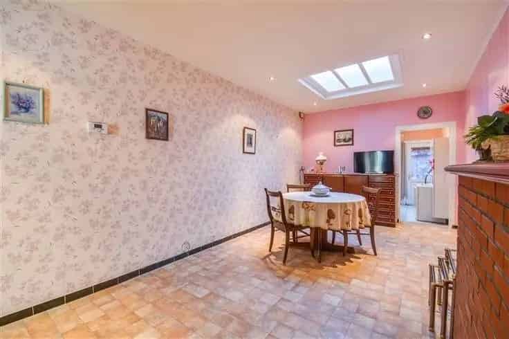 Te Koop Huis Muizen: Starterswoning 2 slaapkamers Tuin