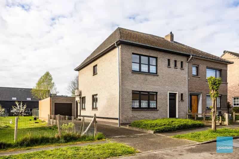 Huis te Koop Lede: Instapklare 3 Slaapkamers, Zuidtuin, Garage