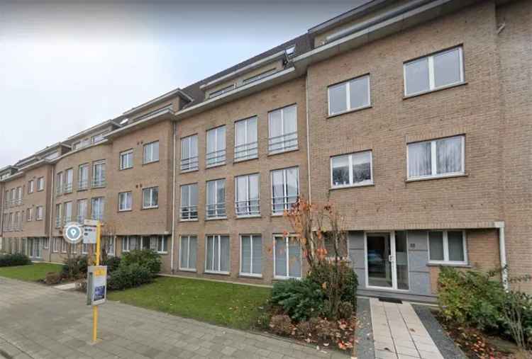 Te koop appartement 2 slaapkamers met garage in centrale ligging