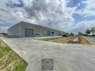 Industrieel Magazijn Oostnieuwkerke 216m²