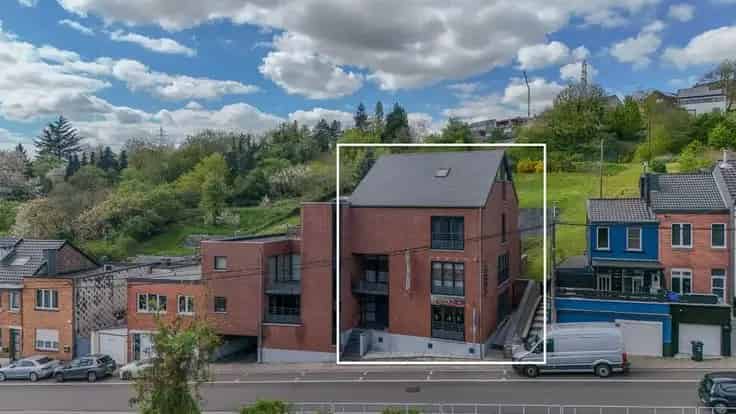 Luxueus Triplex 5 Slaapkamers Tuin EPC B Nabij Luik