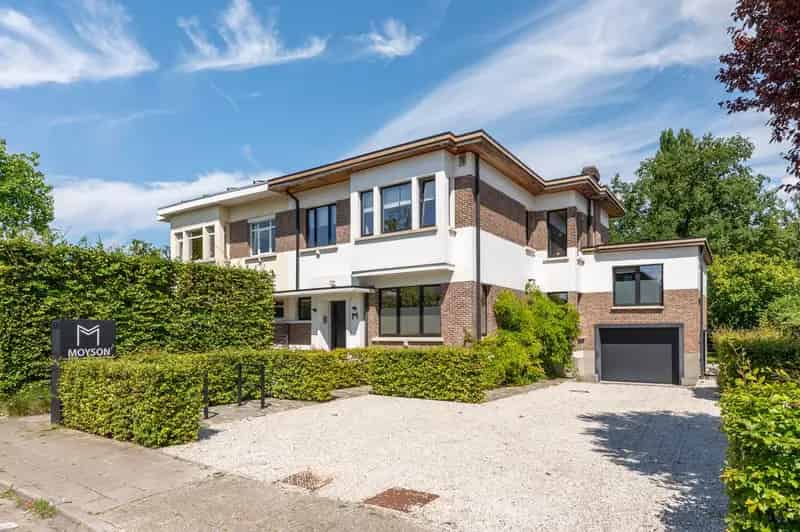 Appartement te huur Brasschaat: Karaktervol met Terras
