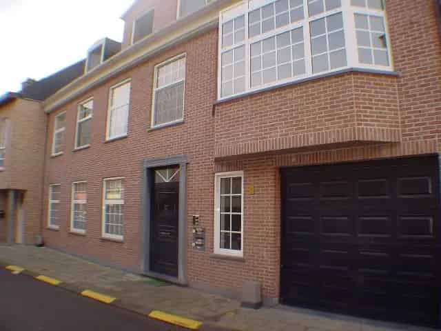 Garage met kantelpoort te Tremelo