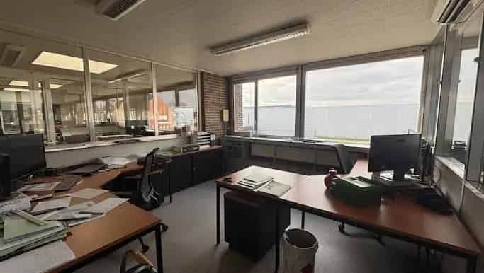 Kantoor te huur Waregem 400m²