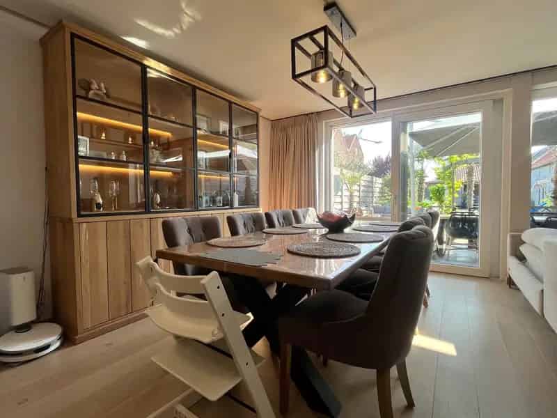 Instapklare woning te koop in Kuurne met zonnepanelen
