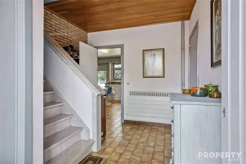 Villa te koop Moorsele 4 slaapkamers grote tuin