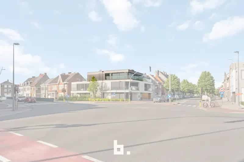 Penthouse te koop: 2 slaapkamers, 2 terrassen, Roeselare