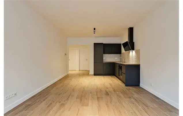 Huur 2 slaapkamer appartement van 73 m² in Antwerp