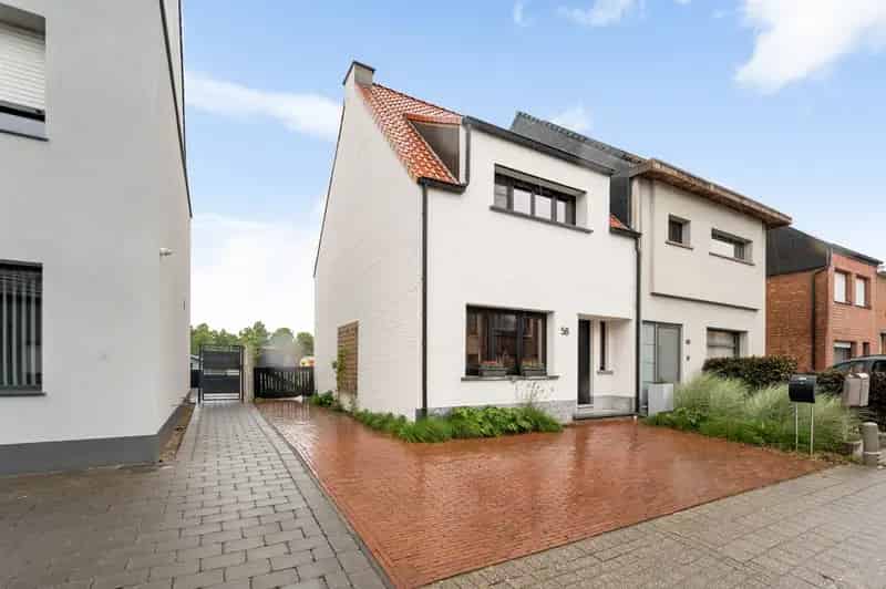 Instapklare Energiezuinige Woning te Herenthout 400m2