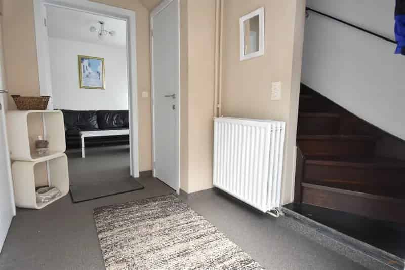 Huis te koop in rustige woonwijk - 3 slaapkamers - garage