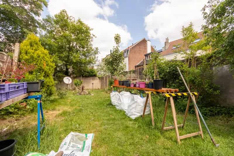 Huis te koop 4 slaapkamers tuin nabij scholen