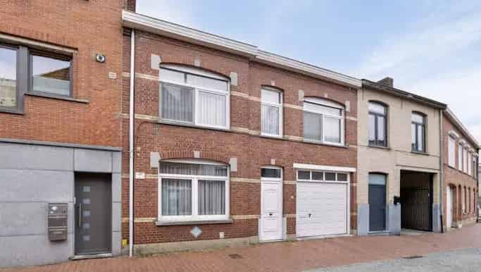 Huis te koop Poperinge - 2 slaapkamers - Garage - Centrum