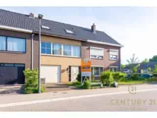 Huis te koop Turnhout Ruime gezinswoning met studio