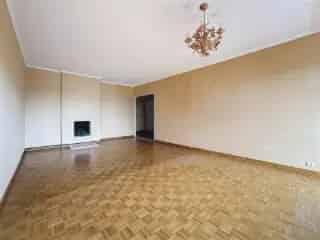 Appartement te koop te renoveren 70m2 2 slaapkamers terras Watermaal-Bosvoorde