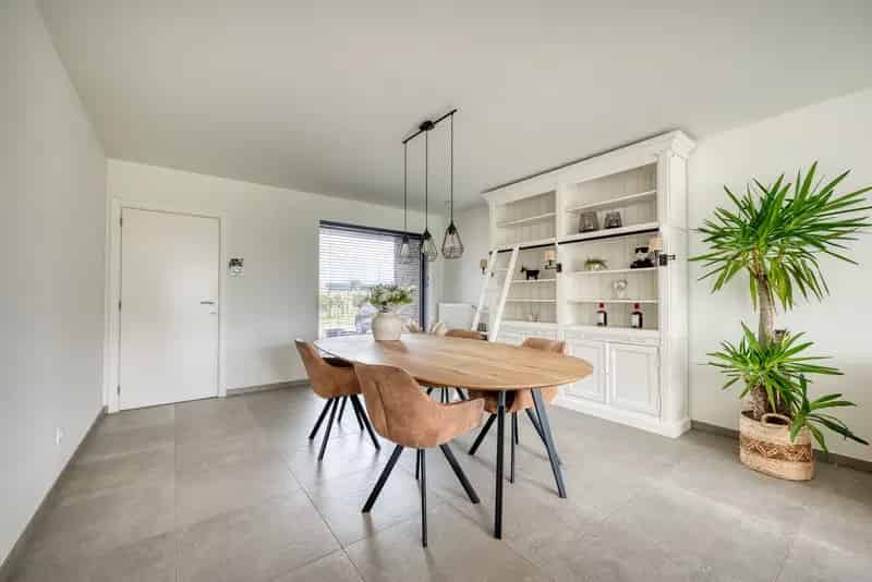 Huis te koop Kaprijke: Recente woning nabij centrum