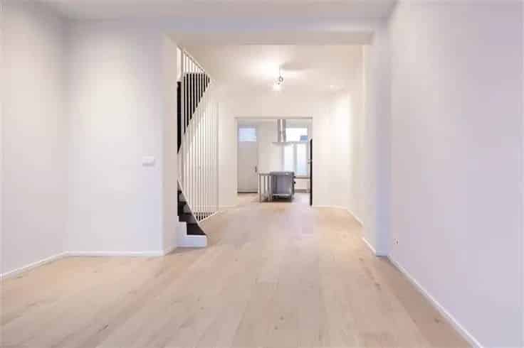 Appartement Te Koop: Gerenoveerd Huis 123m²