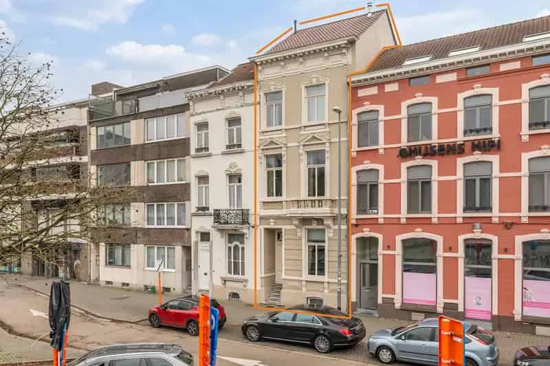 Herenhuis te huur Hasselt Centrum 274m²