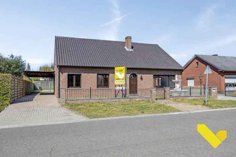 Huis te huur Mol-Millegem: Open Bebouwing met Garage en Carport