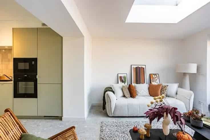 Gerenoveerde Huis 3 slaapkamers 2 badkamers te Koop