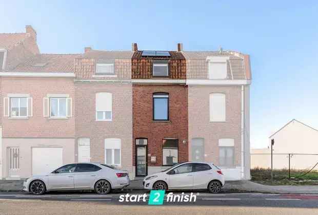 Gezinswoning Marke: 3 slaapkamers, tuin, garage