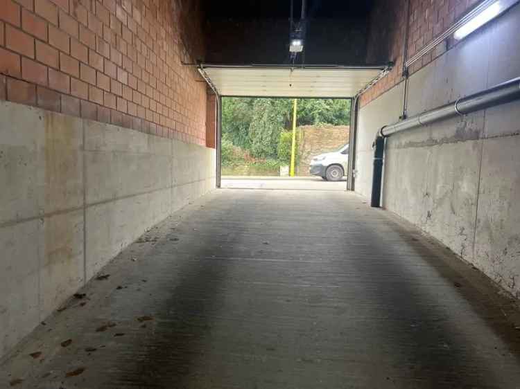 Ondergrondse parkeerplaats te huur in centrum Wolvertem