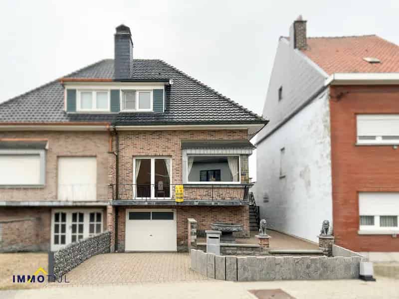 Halfopen Woning met Garage Tuin Aalst