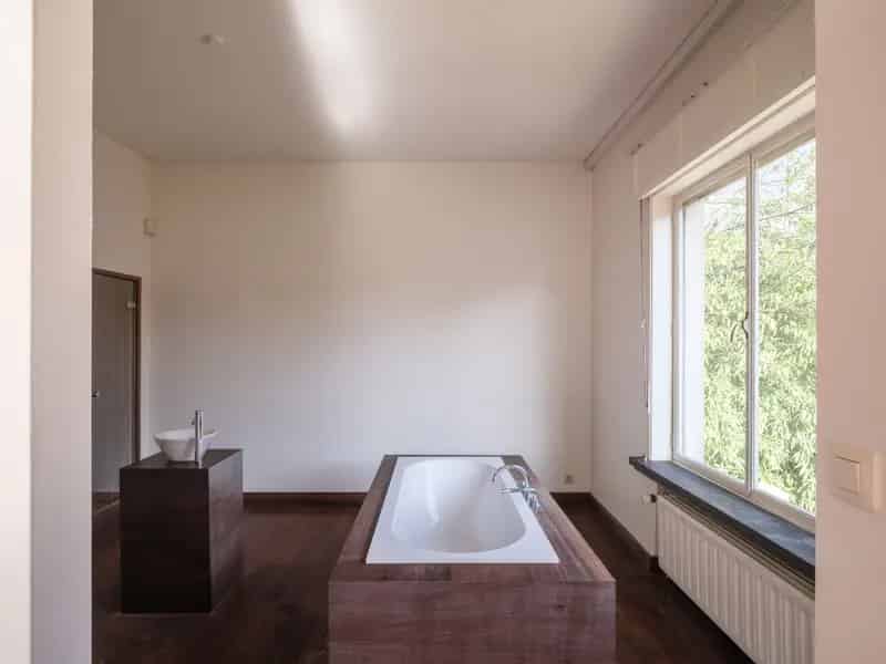 Villa te koop Gent: Dokterswoning met praktijk en stadstuin