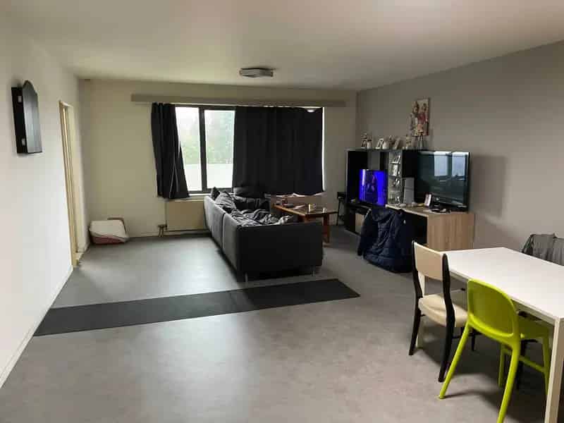 Appartement te huur 3 slaapkamers rustig gelegen
