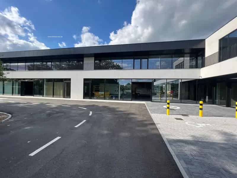Nieuwbouw Kantoorruimte te Huur Lochristi Antwerpsesteenweg