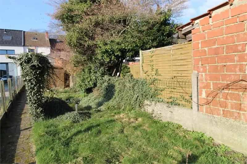 Huis te Koop Wetteren: Starterswoning met Tuin en Uitbreidingsmogelijkheden