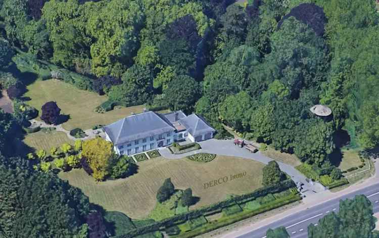 luxe villa op prachtig terrein van 1,40 hectare (79 m breed)