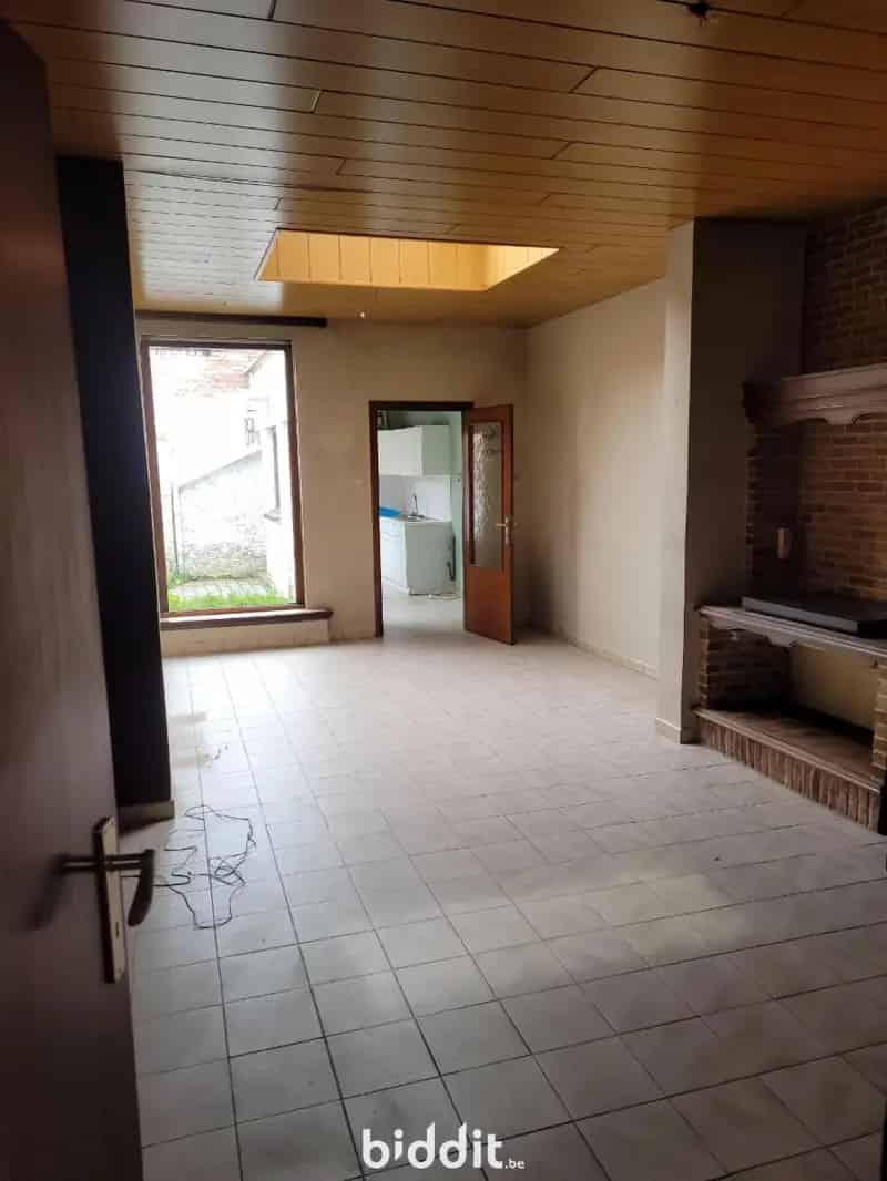 Te renoveren woning Kazernestraat 40