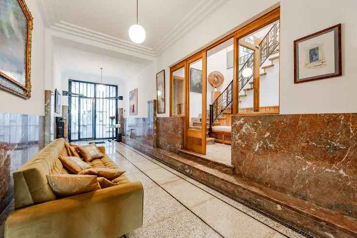 Huis Te Koop Molière: Art Deco Herenhuis 7 slaapkamers