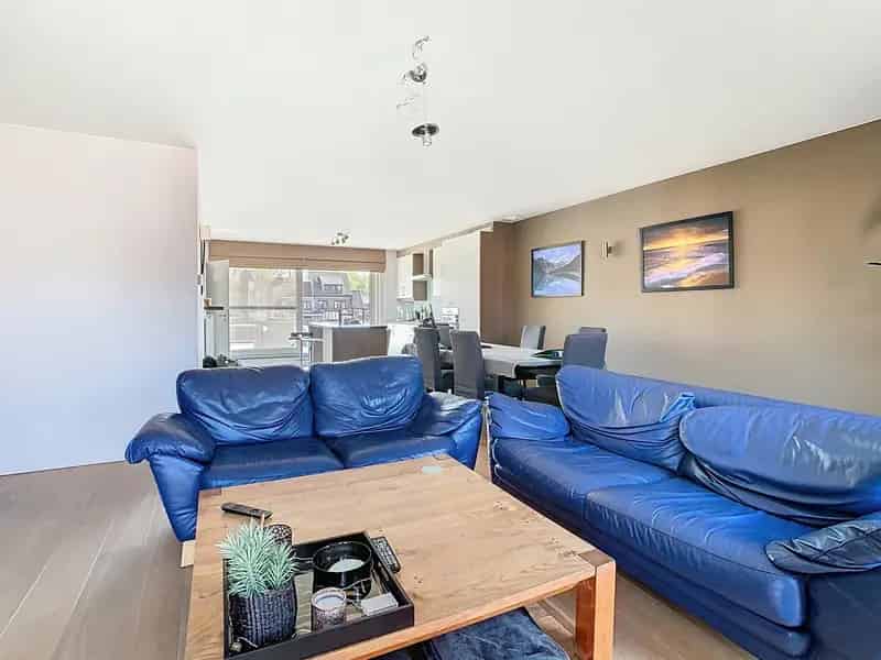 Appartement te koop 2 slaapkamers terras garagebox