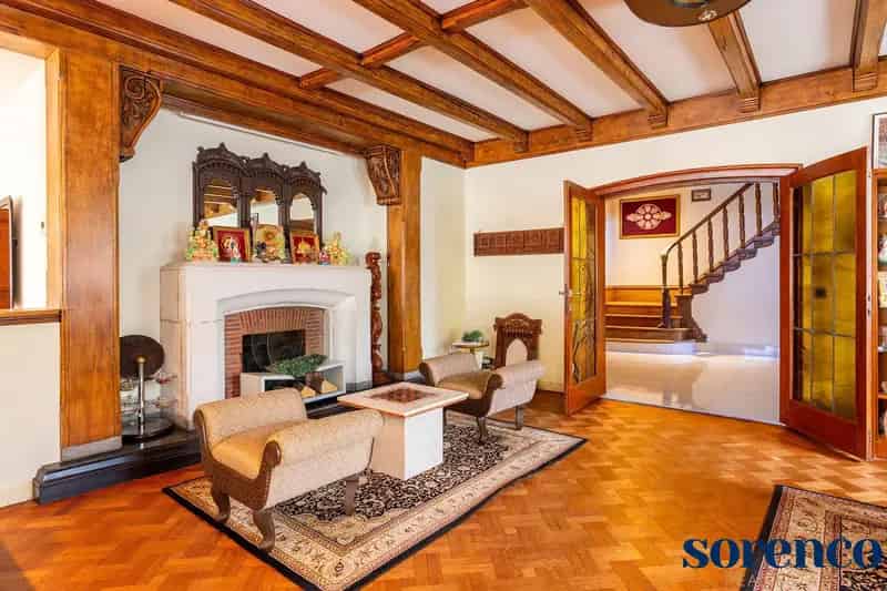 Huis te koop Park den Brandt: Karaktervolle villa 1120m²