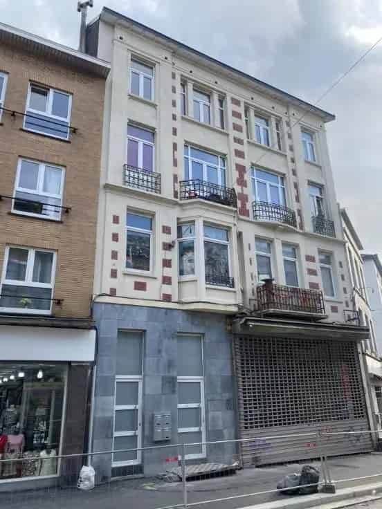 Appartementsblok te Koop Gerenoveerd 2017