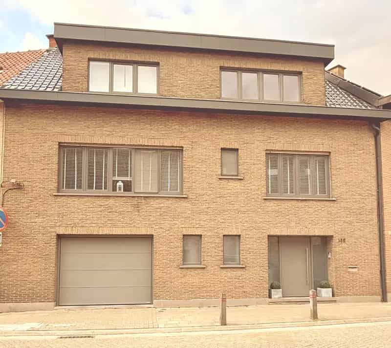 Huis te koop 3 slaapkamers grote tuin jacuzzi
