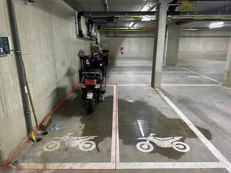 Motostaanplaats te huur Schoten Boekenborglei