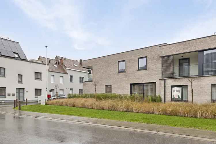 Ruim gelijkvloersappartement met 2 slaapkamers