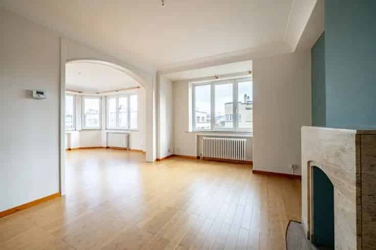 Appartement Te Koop Brussel Madou-Schuman 2 Slaapkamers