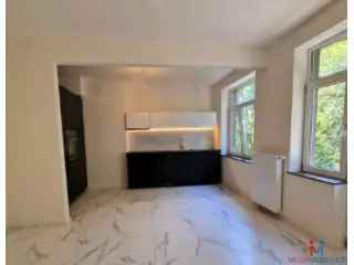 Appartement Namur - 2 chambres - Rénové - Près gare
