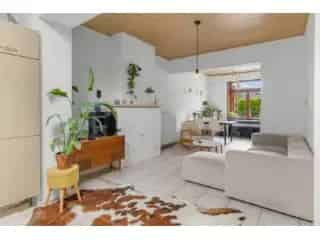 Huis te Koop Deinze - Instapklare Woning Nabij Centrum