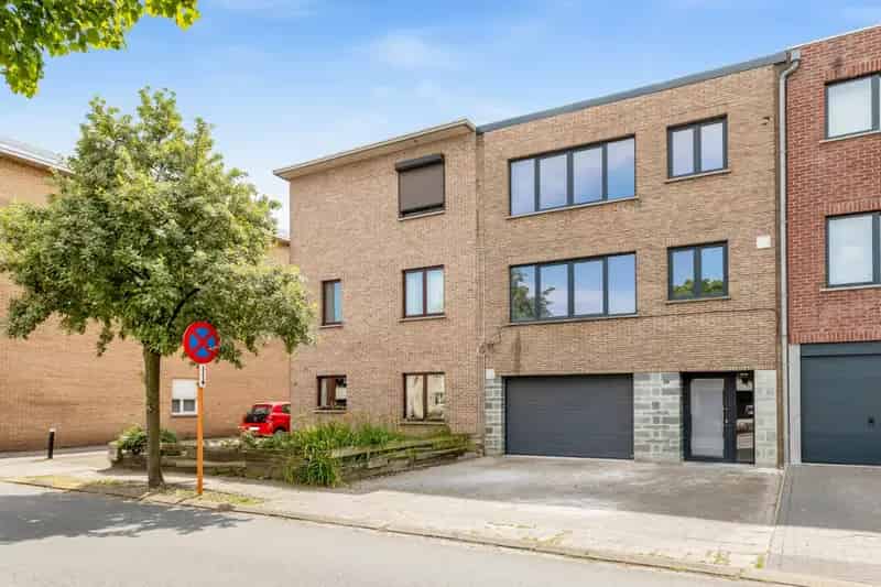 Gerenoveerd Appartement 1 Slaapkamer Hoevenen
