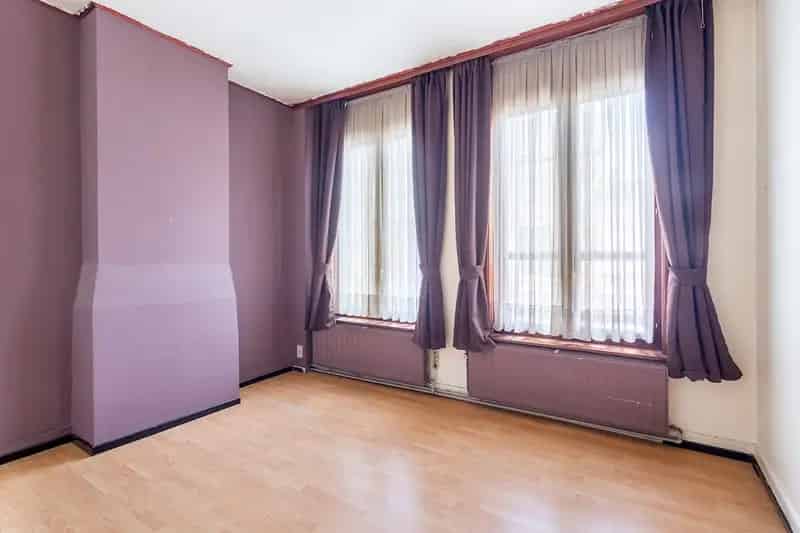 Te renoveren woning Zurenborg