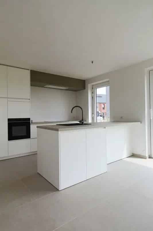 Afgewerkte Halfopen Nieuwbouwwoning Roeselare