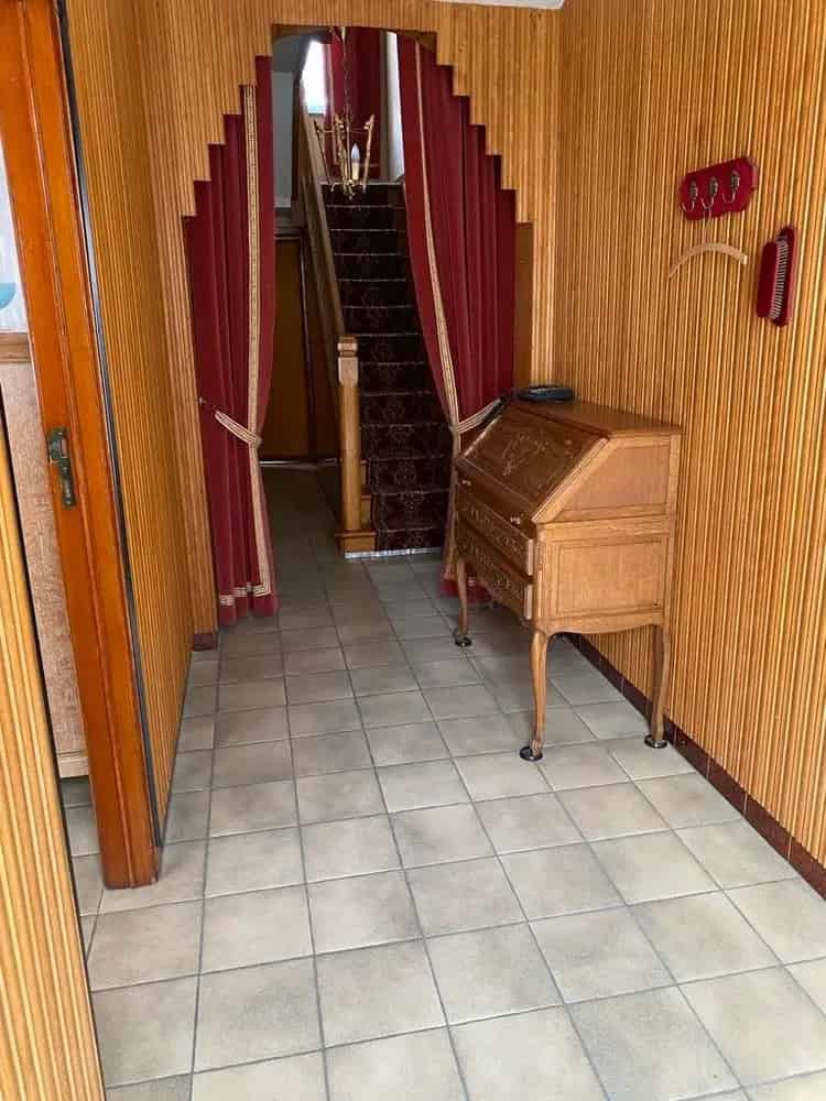 Te Koop Charmante woning 2 slaapkamers tuin kelder