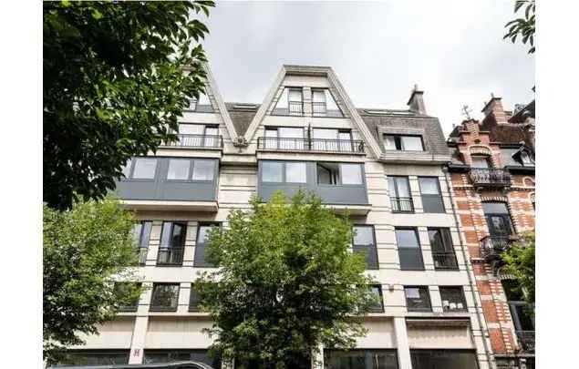 Huur 1 slaapkamer appartement van 60 m² in Brussels