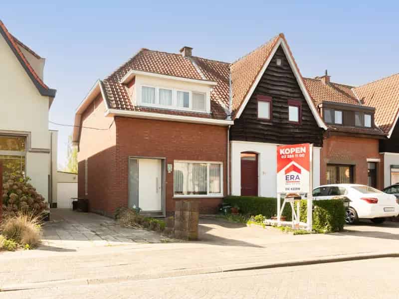 Huis te huur Mortsel: Knusse woning te renoveren