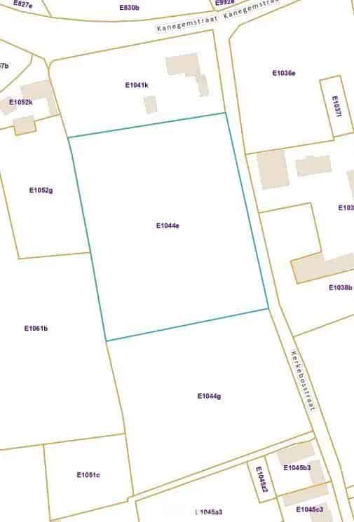 Twee Percelen Landbouwgrond Te Koop Tielt