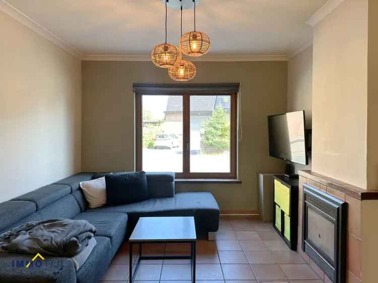 Instapklare, ruime woning met zonnige tuin in Sint-Gillis-Dendermonde!